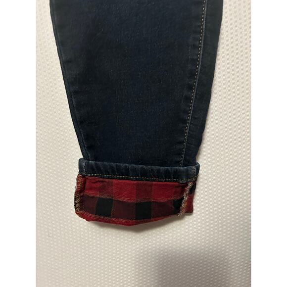 M Jeans by Maurices Plus 16W Reg Stretch Mid Rise Soft Plaid Cuff Skinny Jeans - Picture 8 of 10